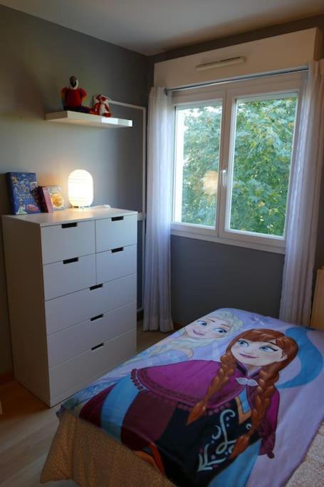 Disneyland Paris 70M² Face Parc, Place Ariane Serris Esterno foto