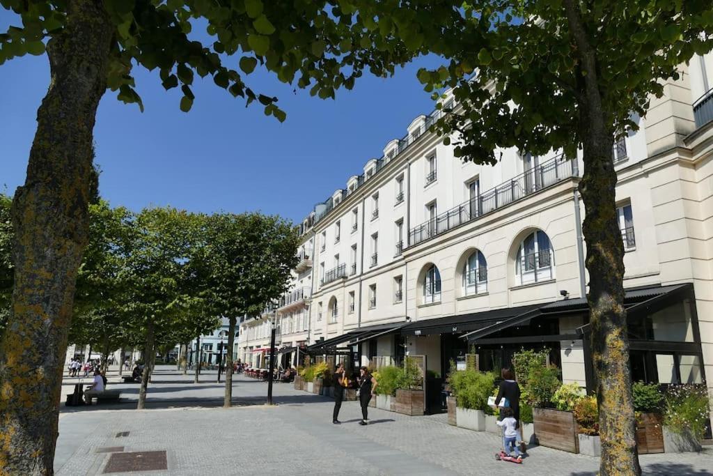 Disneyland Paris 70M² Face Parc, Place Ariane Serris Esterno foto
